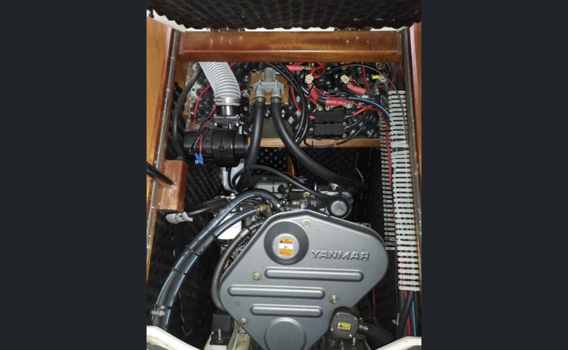 Beneteau Oceanis 381-kuva-15